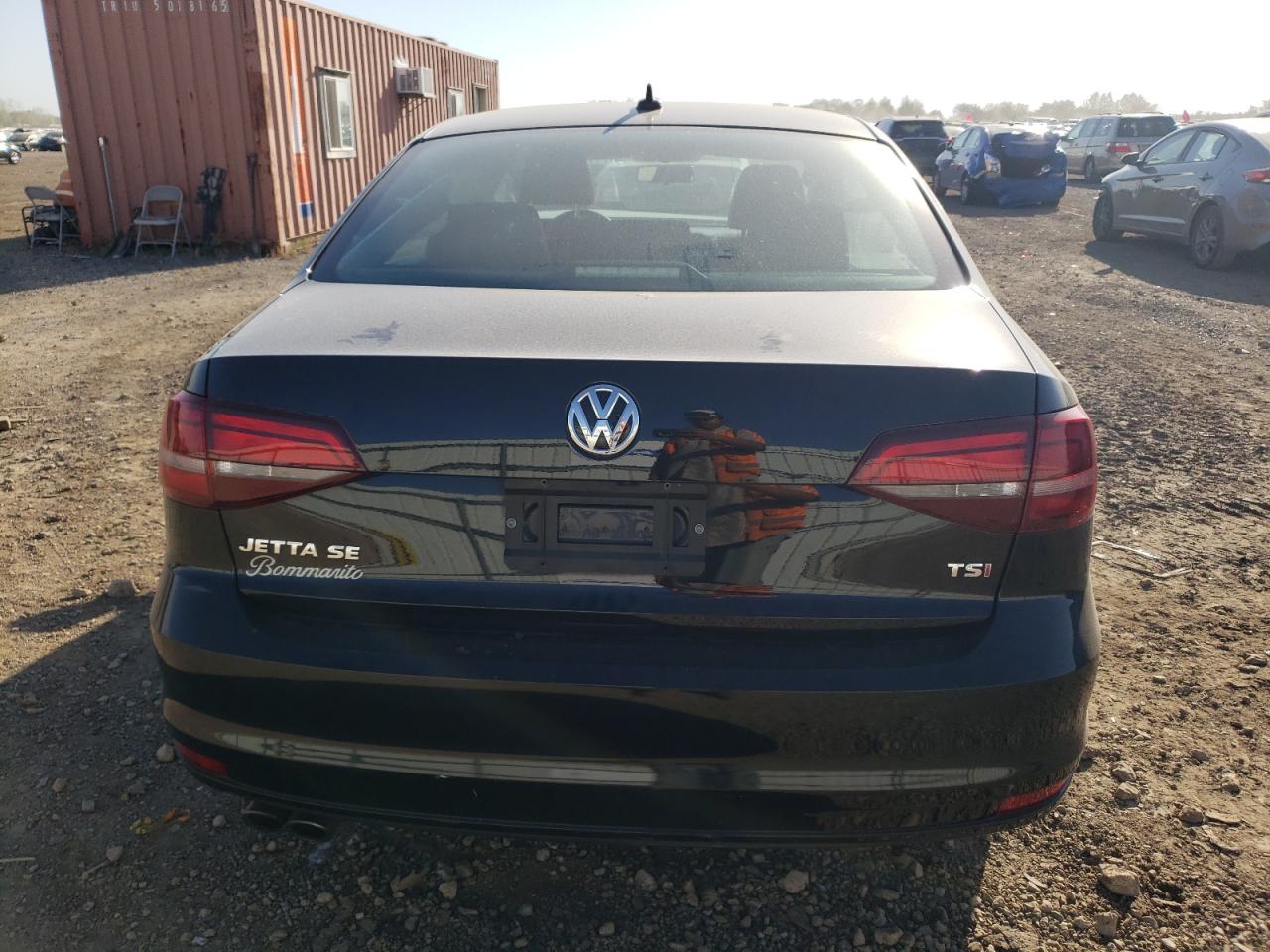 3VWDB7AJ1HM339156 2017 Volkswagen Jetta Se