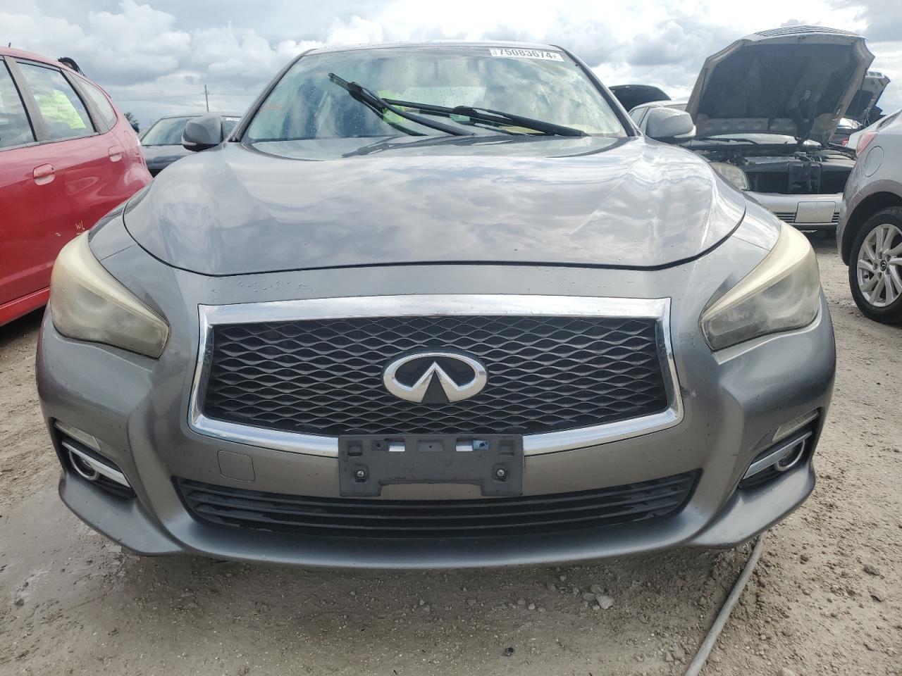 2014 Infiniti Q50 Base VIN: JN1BV7AR4EM694677 Lot: 75083674