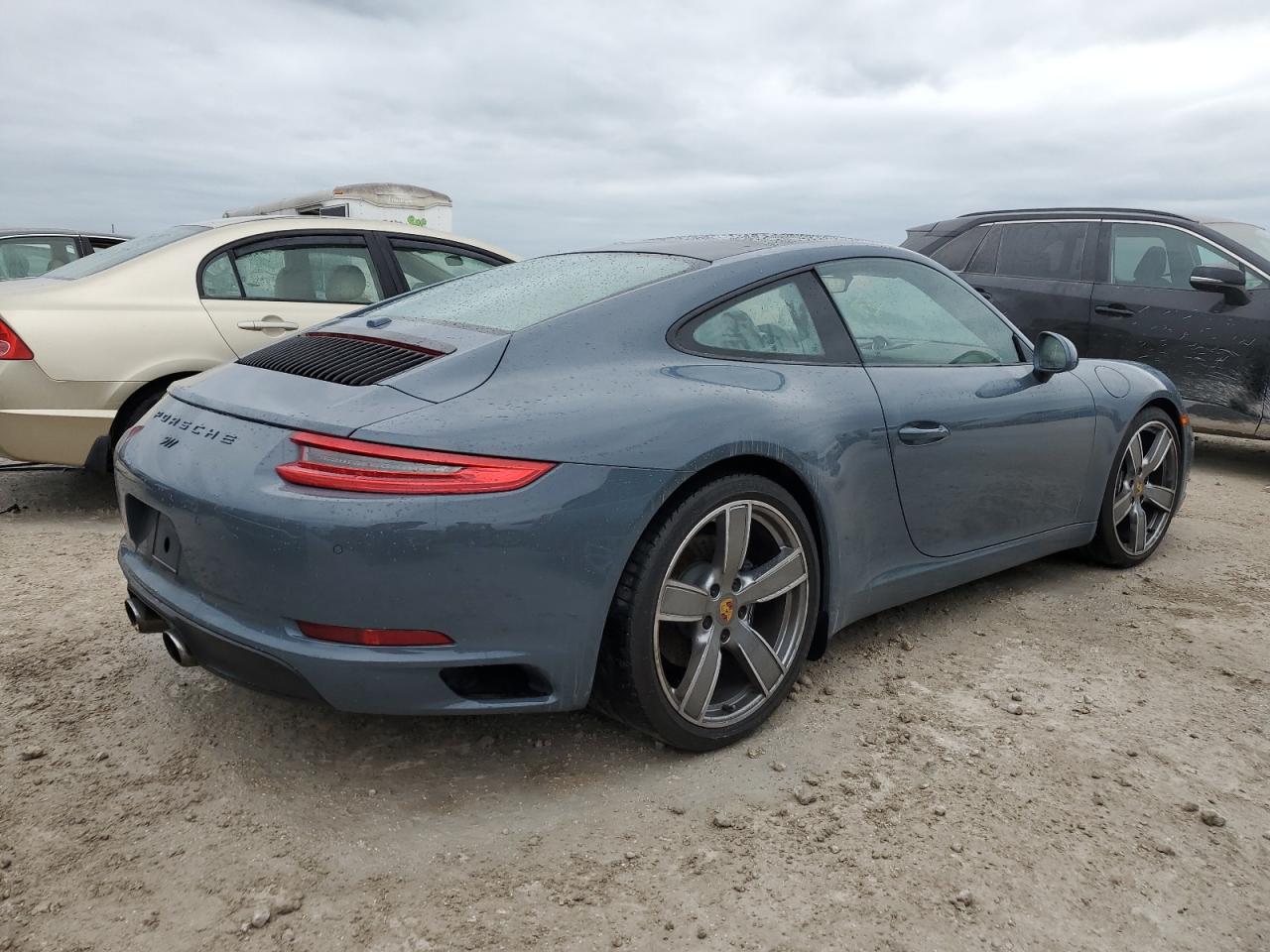 2017 Porsche 911 - Image 3
