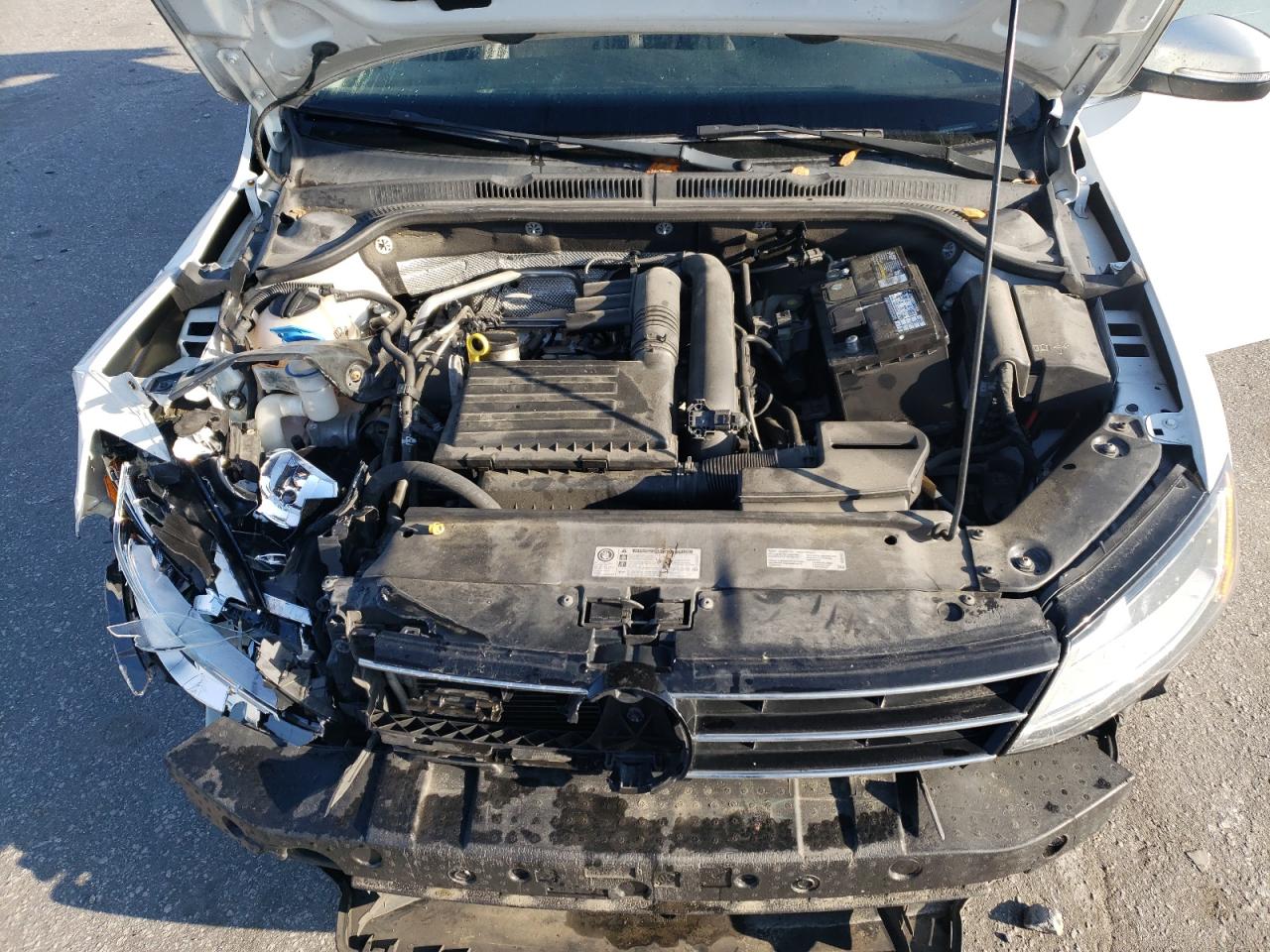 2017 Volkswagen Jetta - Image 11