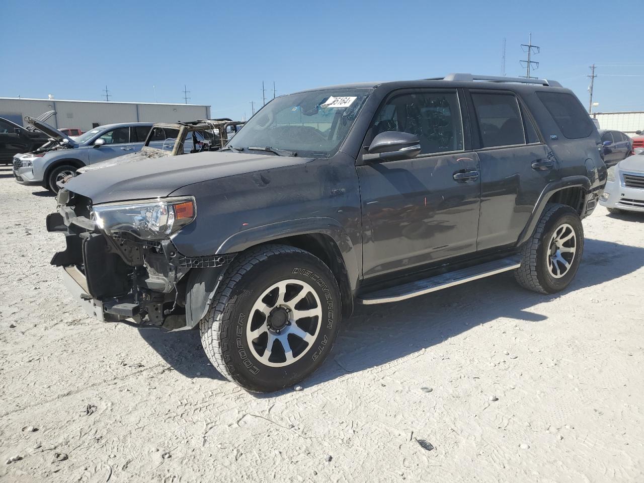 VIN JTEZU5JR0G5125627 2016 TOYOTA 4RUNNER no.1