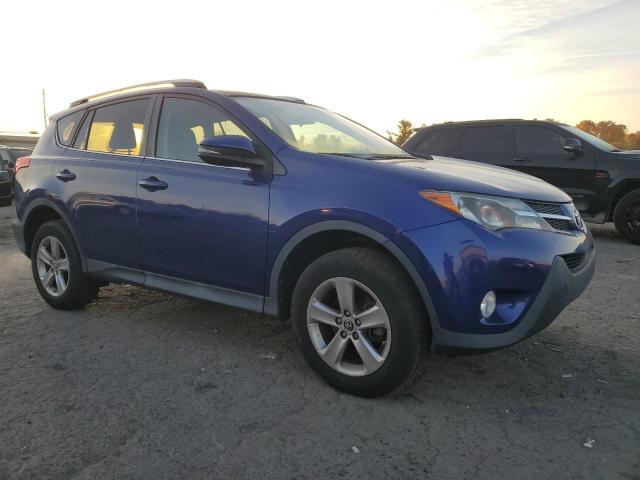 Parquets TOYOTA RAV4 2015 Granatowy