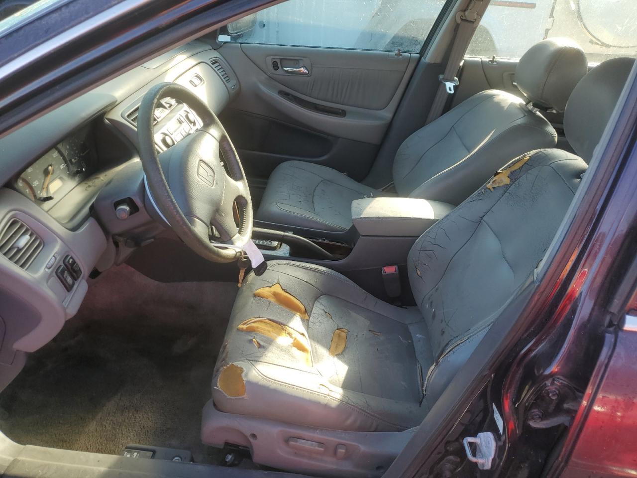 1998 Honda Accord - Image 7