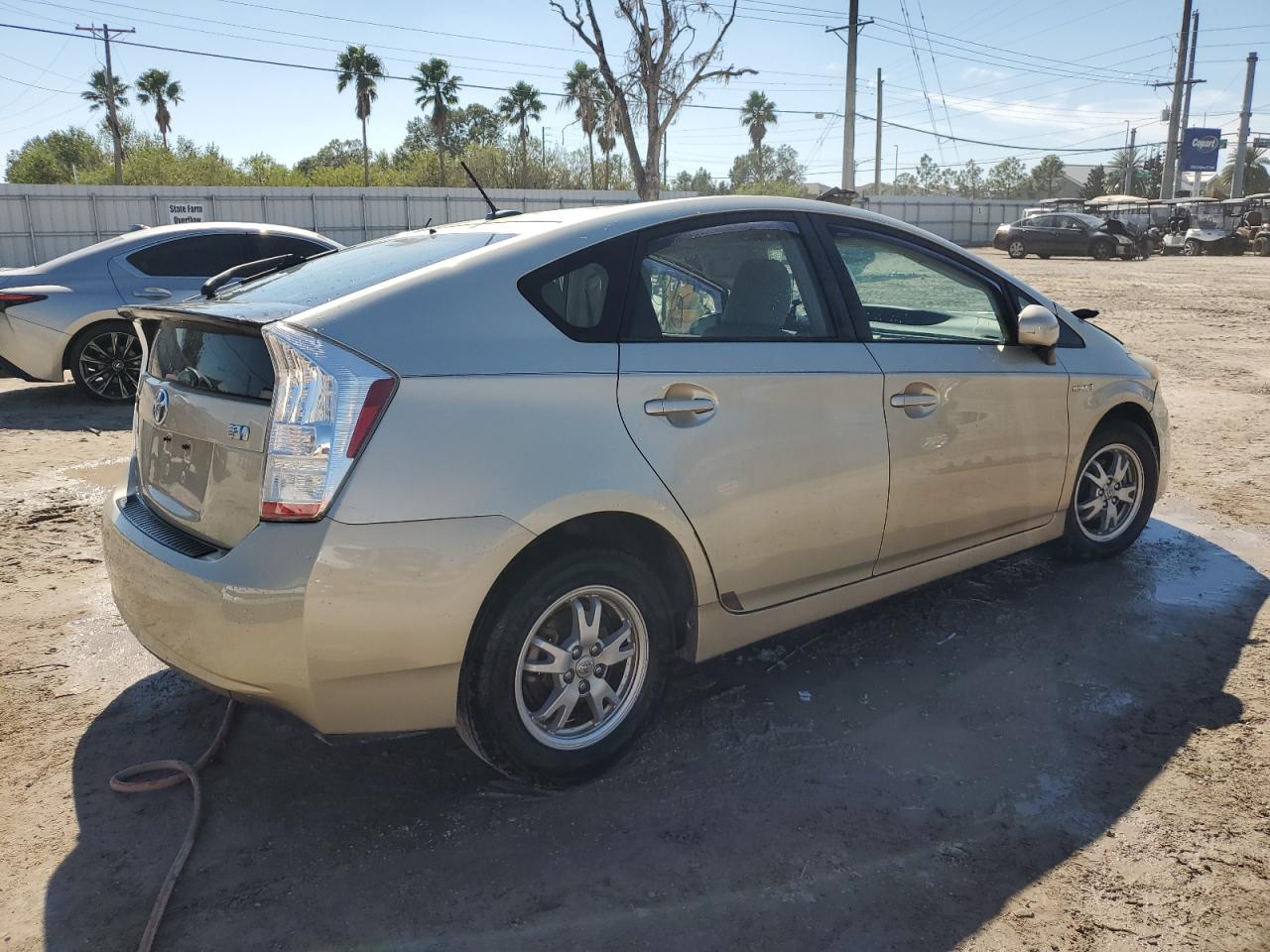 2010 Toyota Prius - Image 3