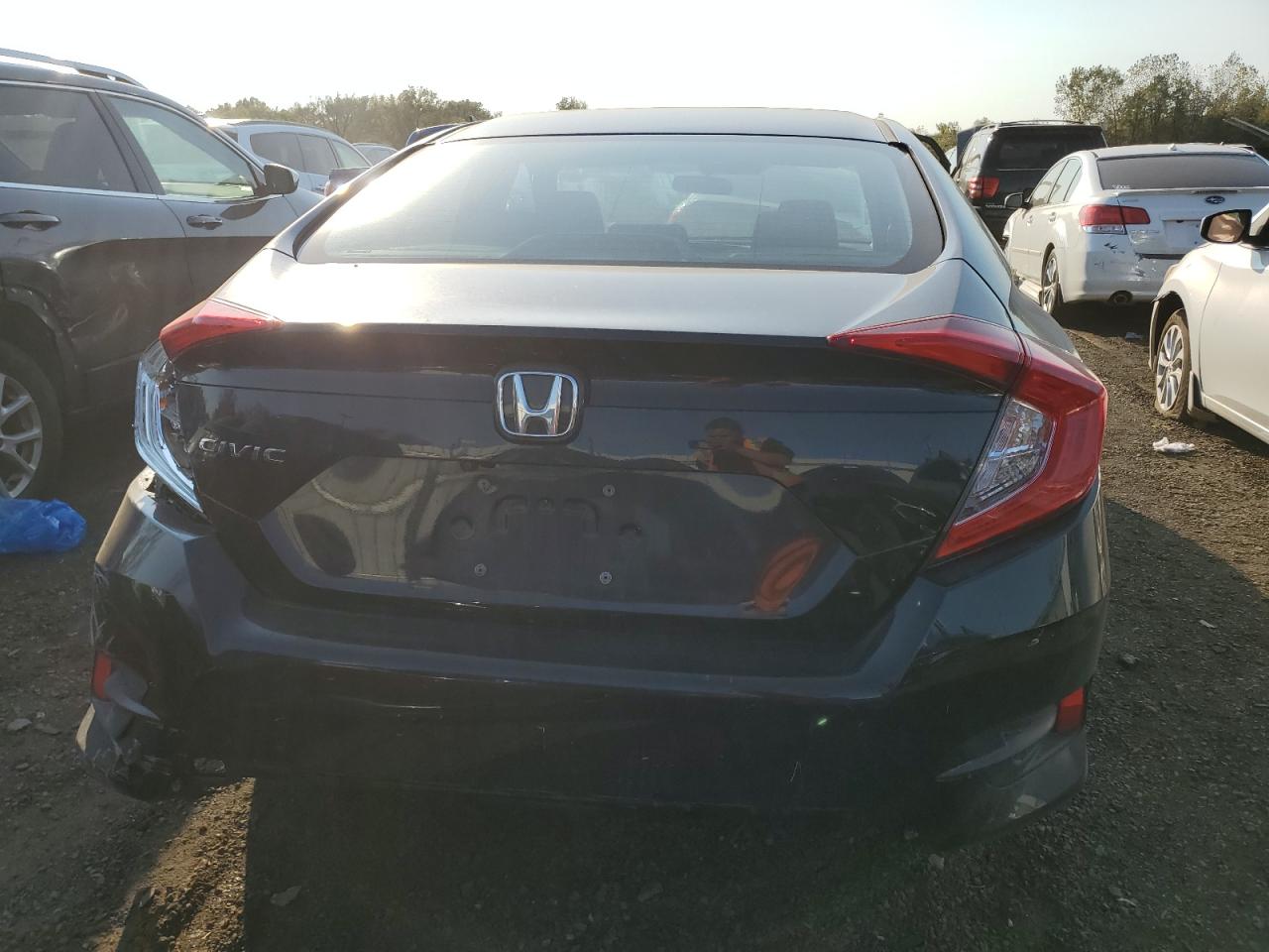 2HGFC2F65KH580242 2019 Honda Civic Lx