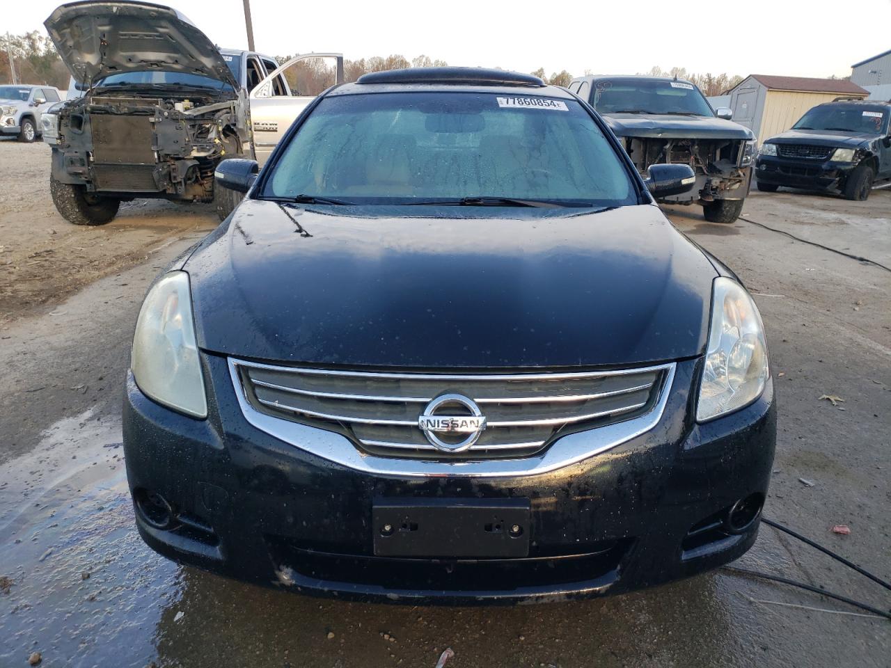 2010 Nissan Altima - Image 5
