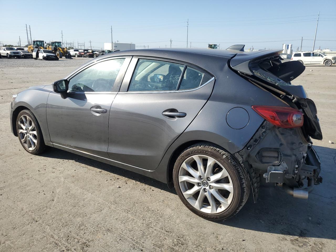 2014 Mazda 3 - Image 2