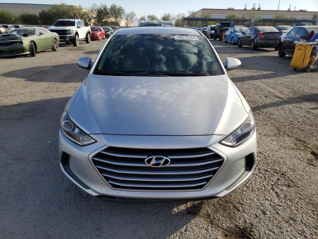  HYUNDAI ELANTRA 2017 Серебристый