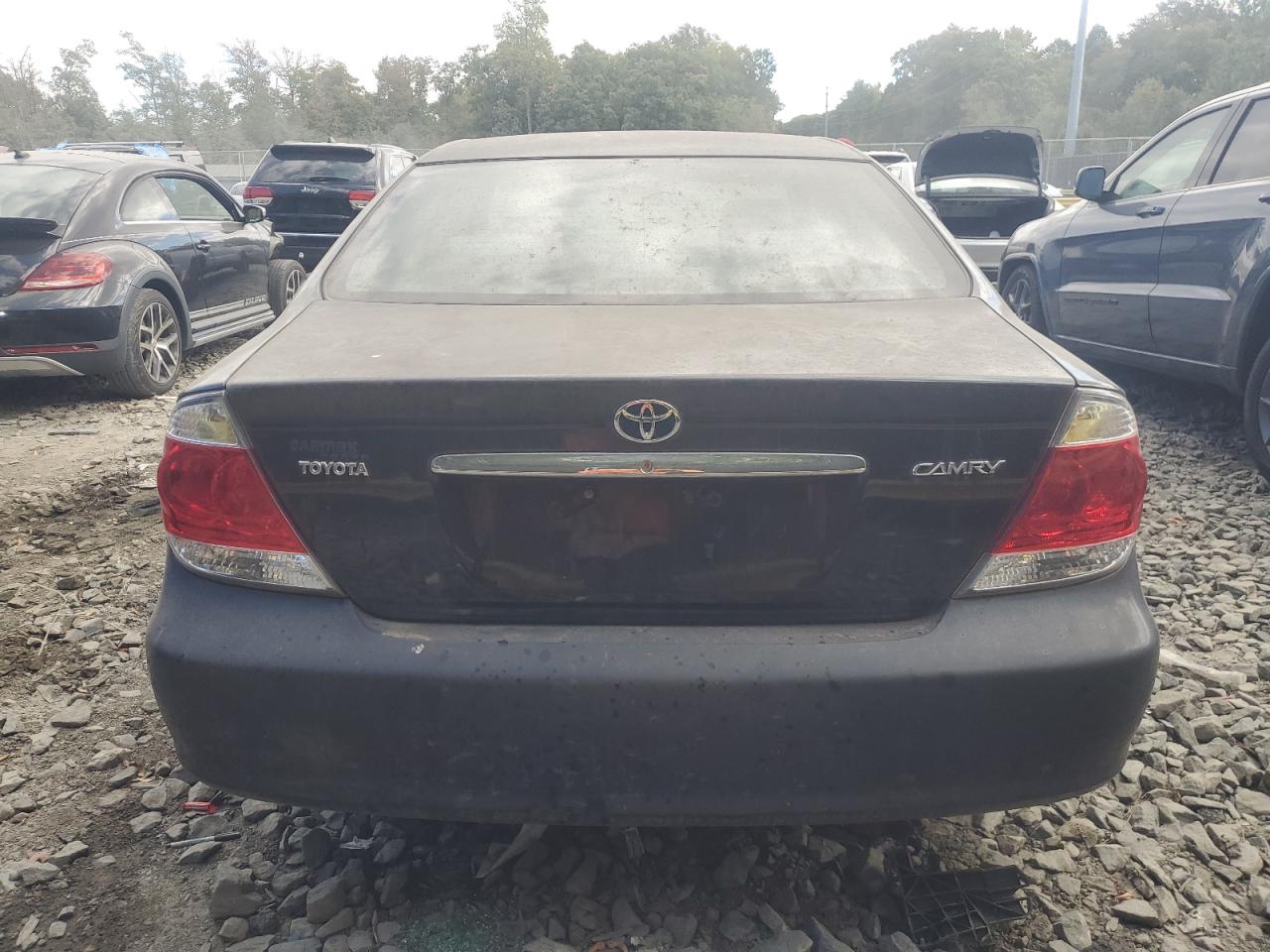 2006 Toyota Camry Le VIN: 4T1BE32KX6U738850 Lot: 75982164