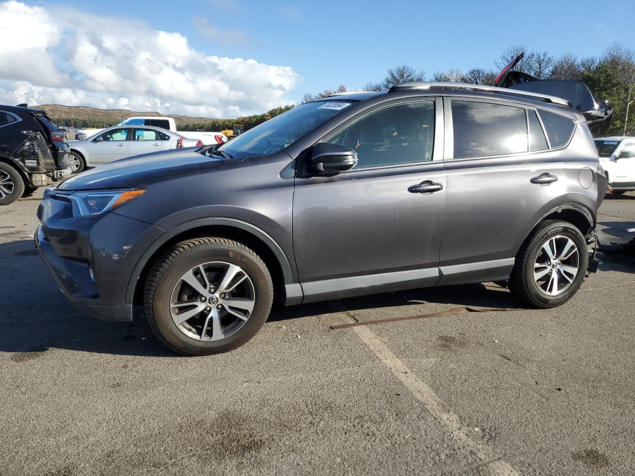 JTMRFREV7JJ192124 2018 TOYOTA RAV 4 - Image 1