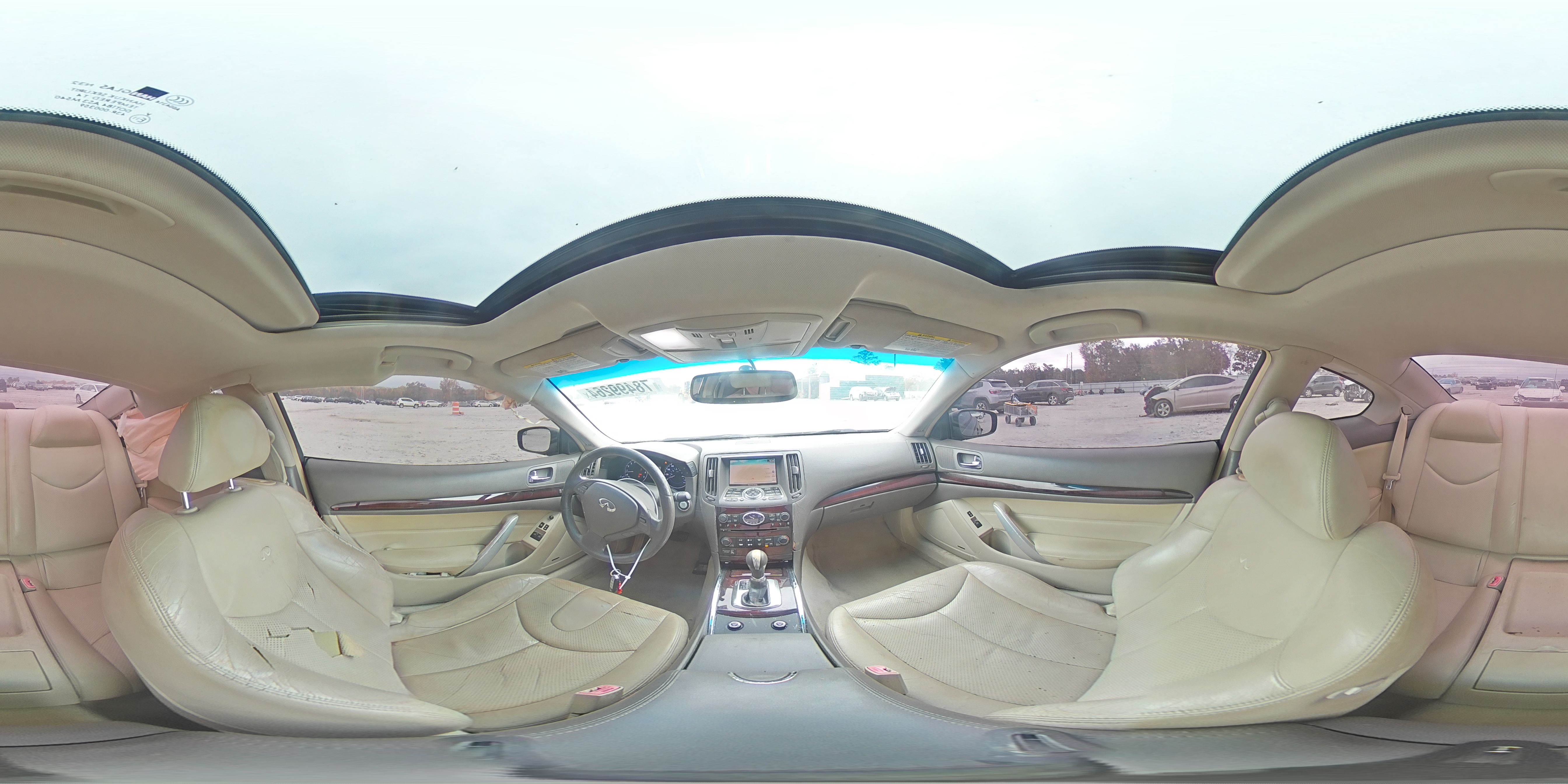 2011 Infiniti G - Image 13