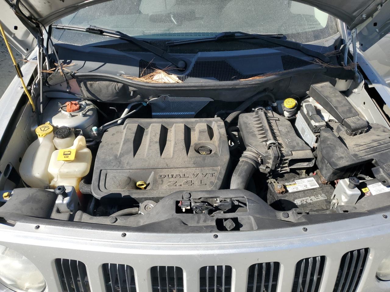 2010 Jeep Liberty (Patriot) - Image 12