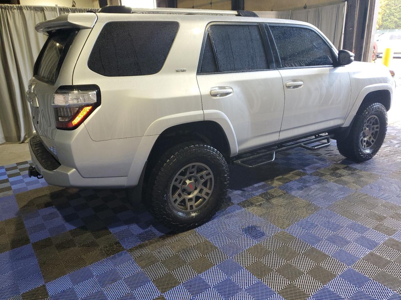 2021 Toyota 4Runner - Image 3