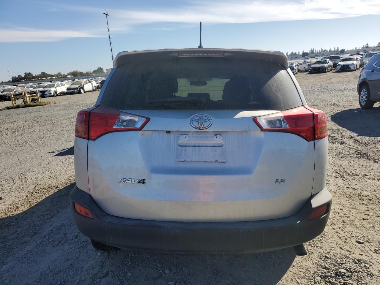 2015 Toyota Rav4 Le VIN: JTMZFREVXFD054907 Lot: 74041324