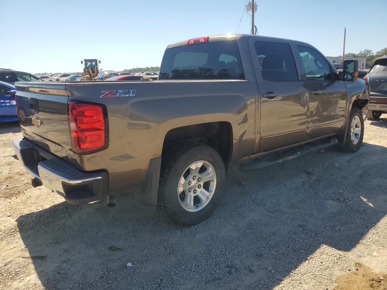 2015 Chevrolet Silverado - Image 3