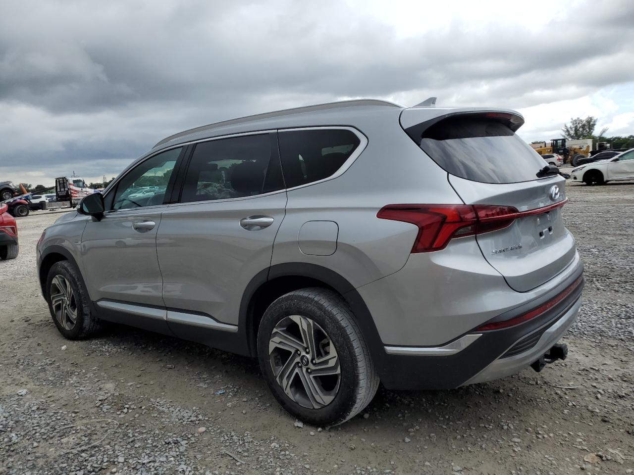 2022 Hyundai Santa Fe - Image 2