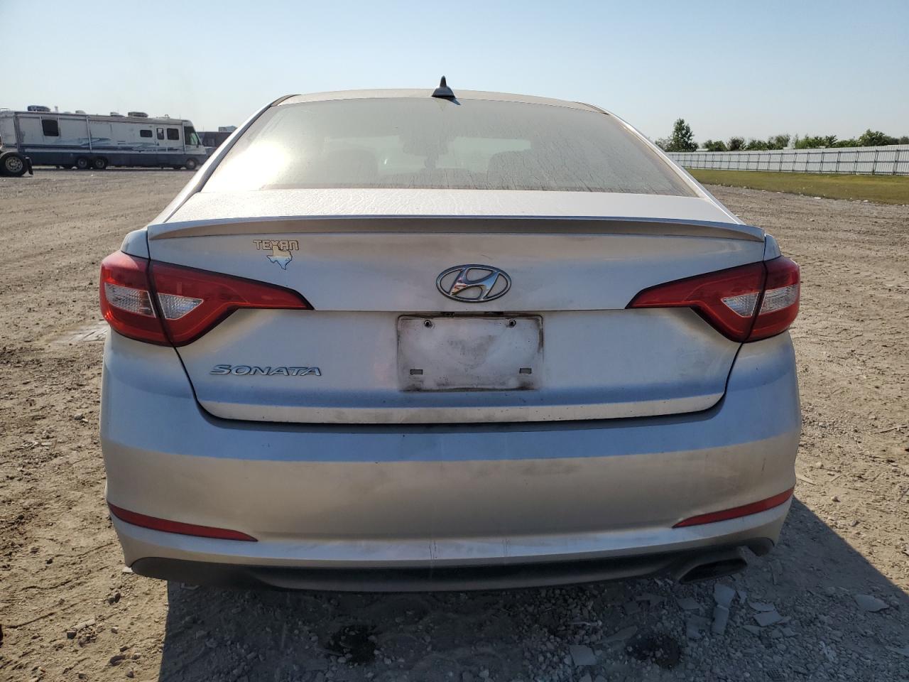 2017 Hyundai Sonata - Image 6