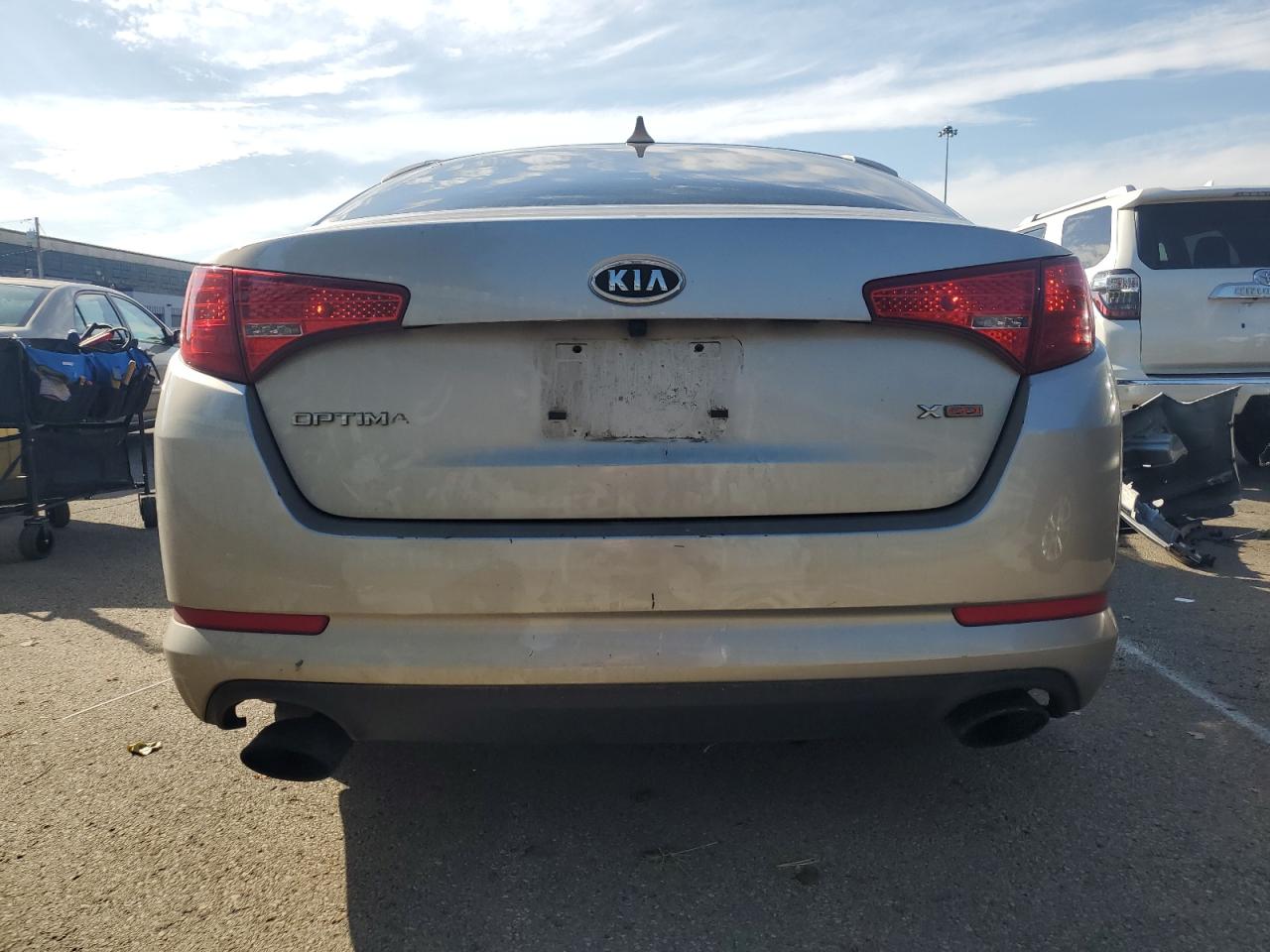 2011 Kia Optima Ex VIN: KNAGN4A73B5081811 Lot: 74680844