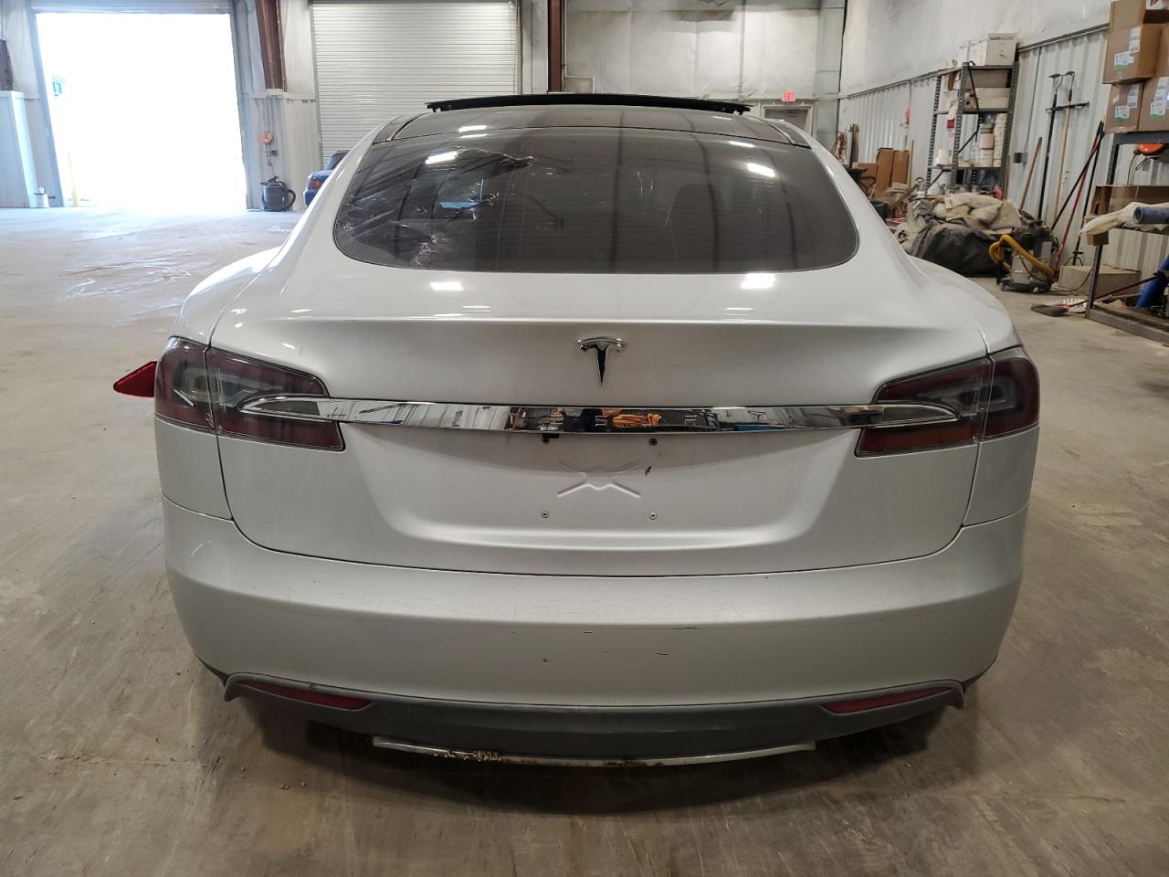 2012 Tesla Model S VIN: 5YJSA1DP6CFS00048 Lot: 75315674