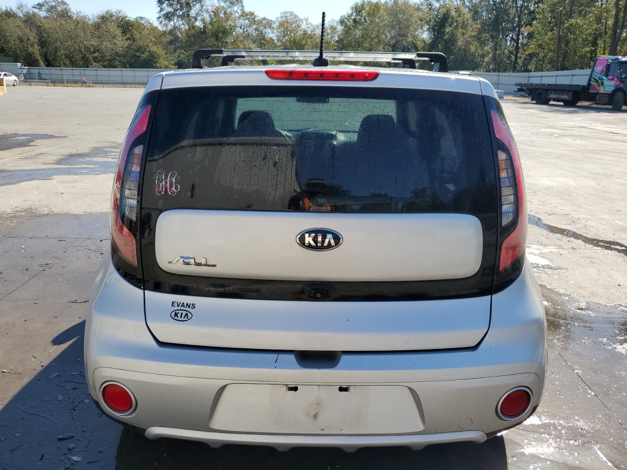 2018 Kia Soul + VIN: KNDJP3A51J7545709 Lot: 77393544