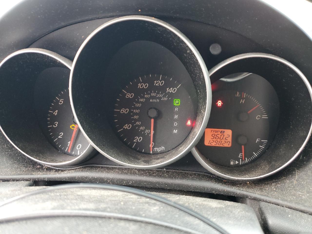 2004 Mazda 3 - Image 9