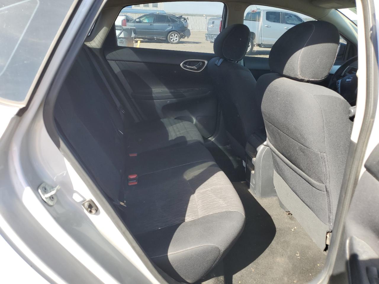 2014 Nissan Sentra - Image 10