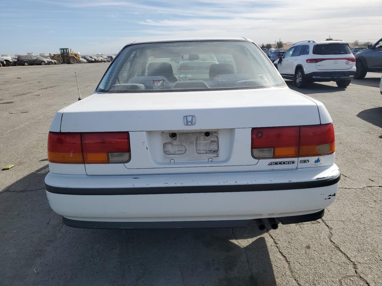 1992 Honda Accord Ex VIN: 1HGCB7570NA184235 Lot: 74853974