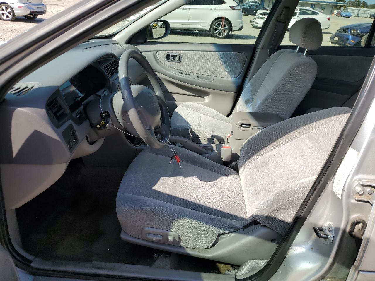 2001 Nissan Altima - Image 7