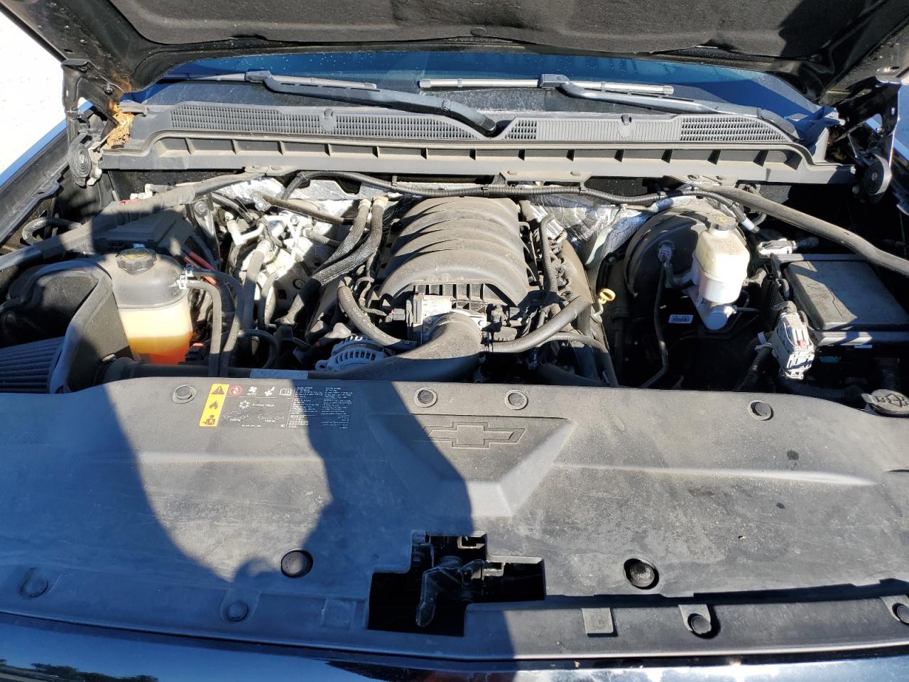 2018 Chevrolet Silverado - Image 11