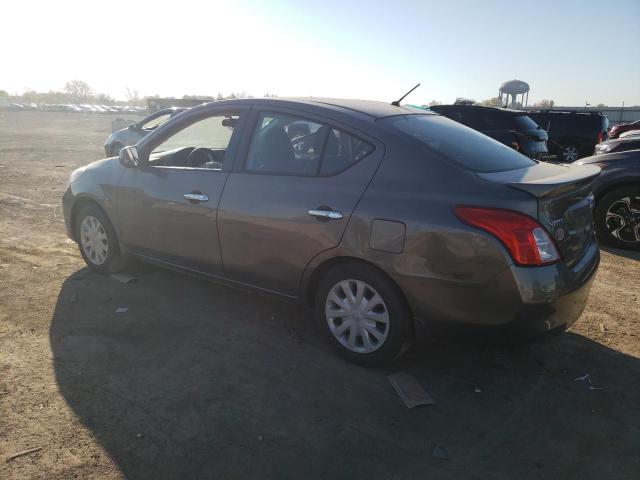  NISSAN VERSA 2014 Золотий