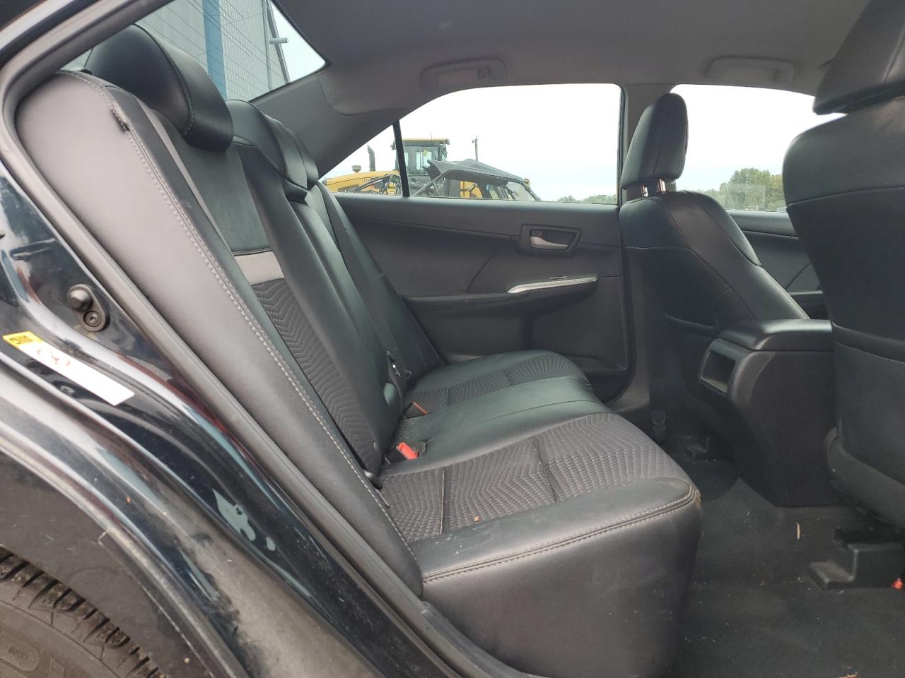 2014 Toyota Camry - Image 10