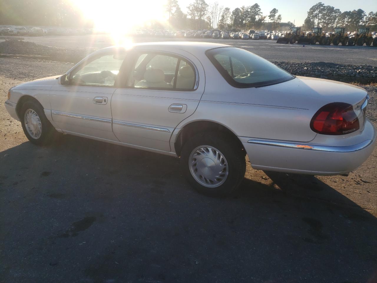 1998 Lincoln Continental - Image 2