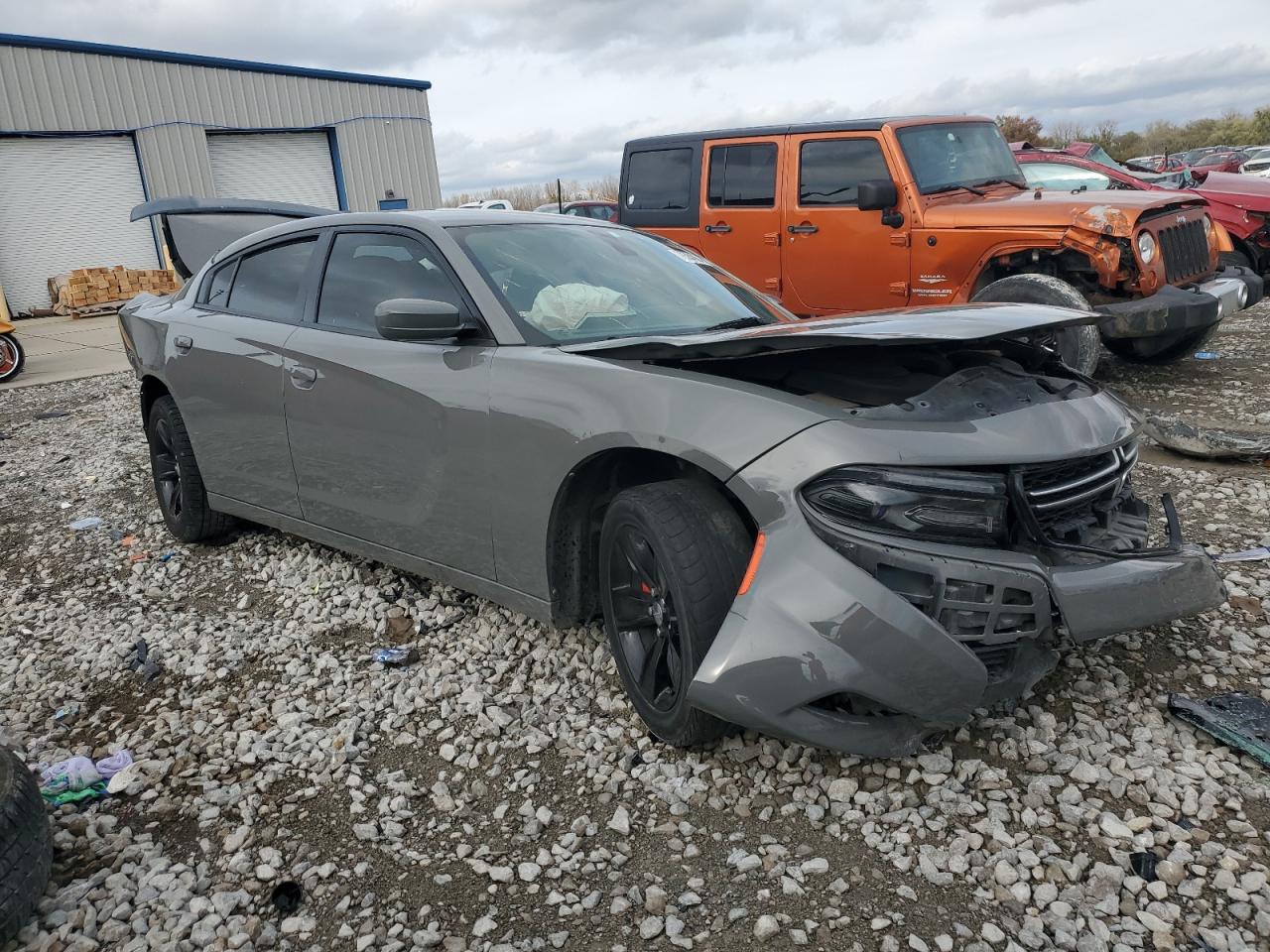 2017 Dodge Charger - Image 4
