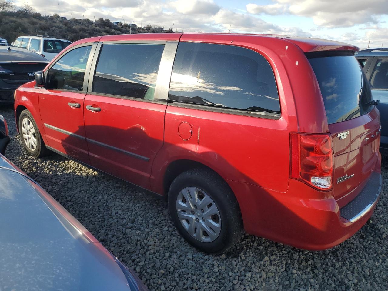2013 Dodge Caravan - Image 2