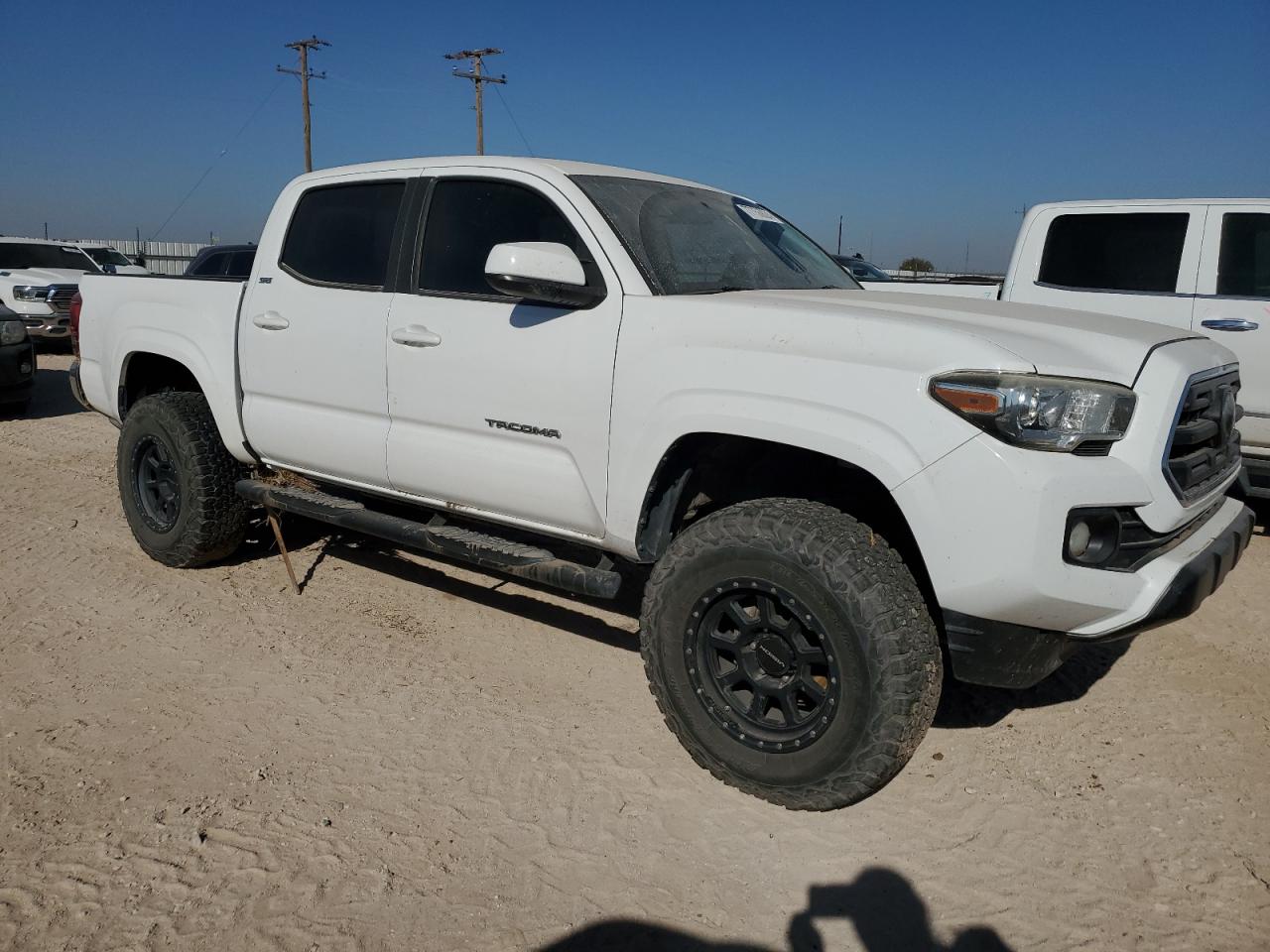 VIN 5TFAX5GN5JX116513 2018 TOYOTA TACOMA no.4