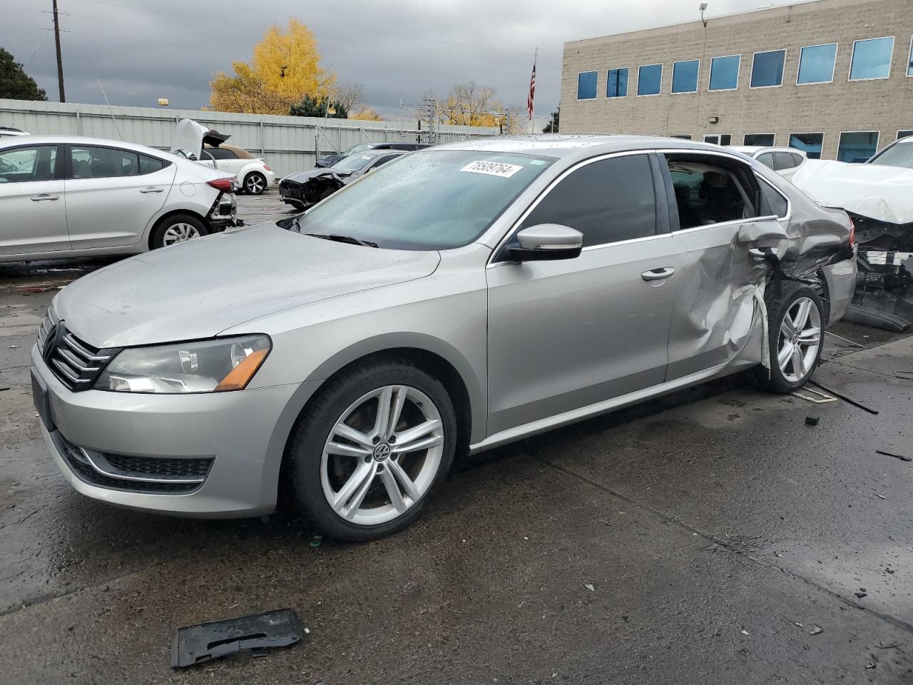 2014 Volkswagen Passat - Image 1