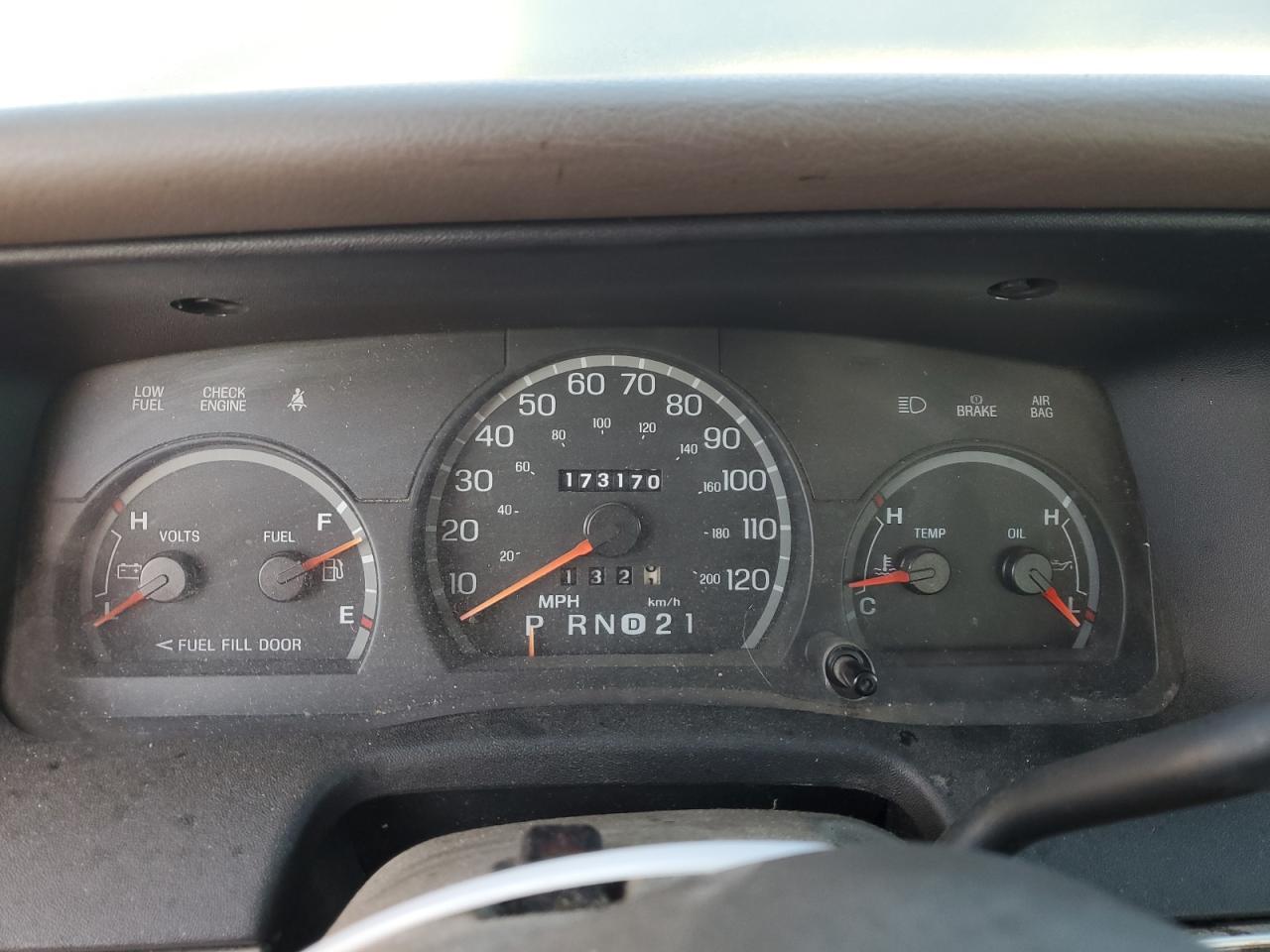 1999 Ford Crown Victoria Lx VIN: 2FAFP74W3XX129106 Lot: 78671024
