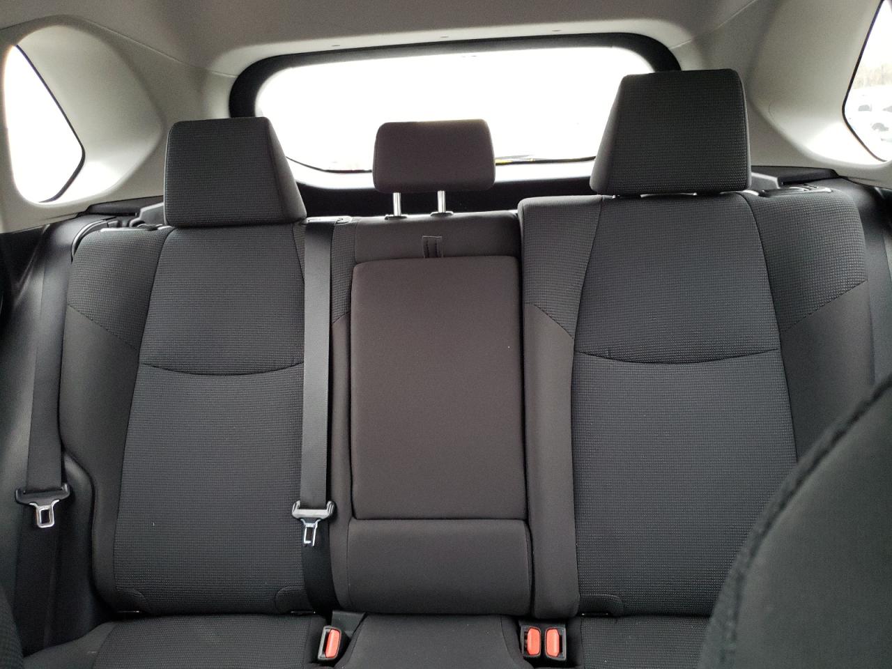 2021 Toyota RAV 4 - Image 10