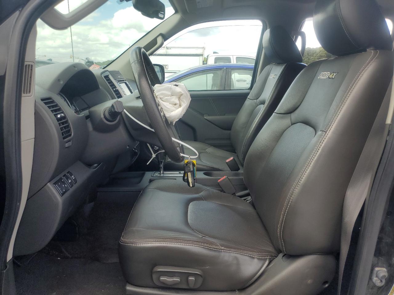 2016 Nissan Navara (Frontier) - Image 7