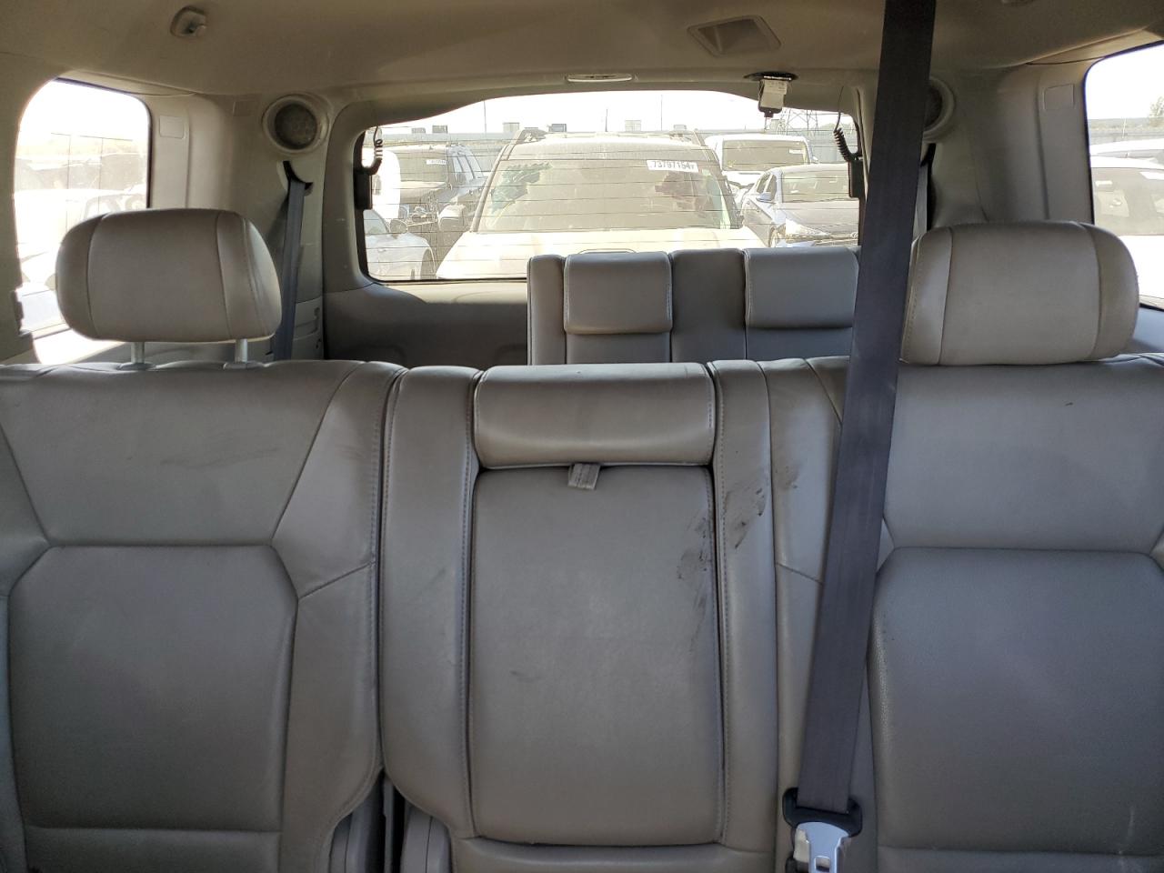 5FNYF489X9B015728 2009 Honda Pilot Touring