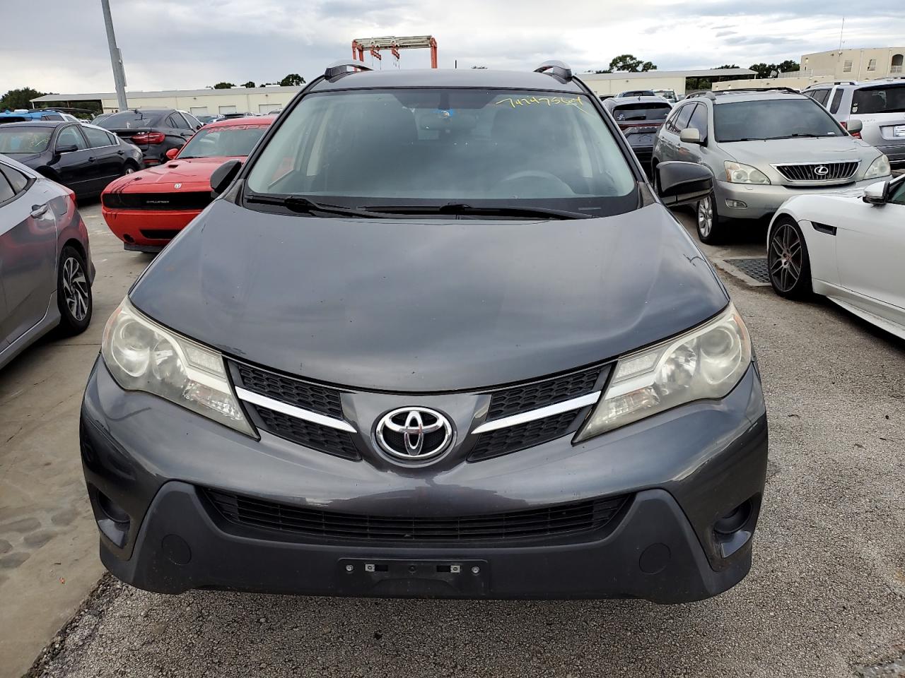 2015 Toyota RAV 4 - Image 5