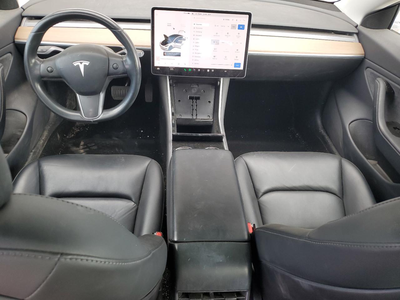 5YJ3E1EB1KF387967 2019 Tesla Model 3