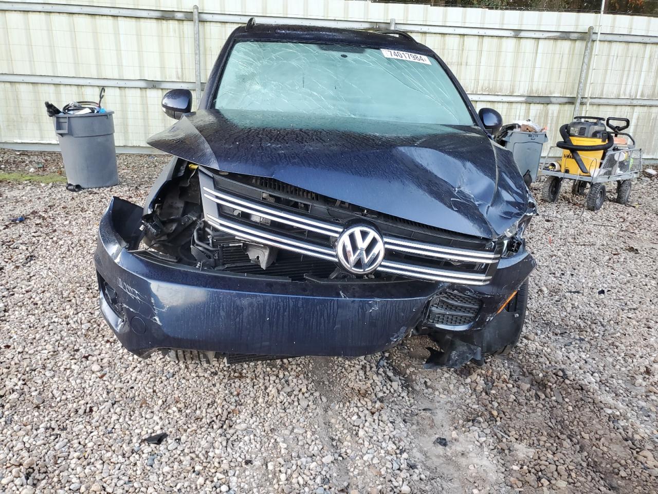 2015 Volkswagen Tiguan - Image 5