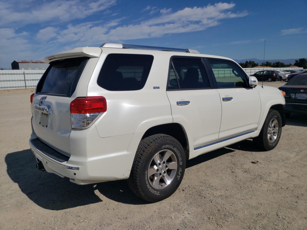 2013 Toyota 4Runner - Image 3