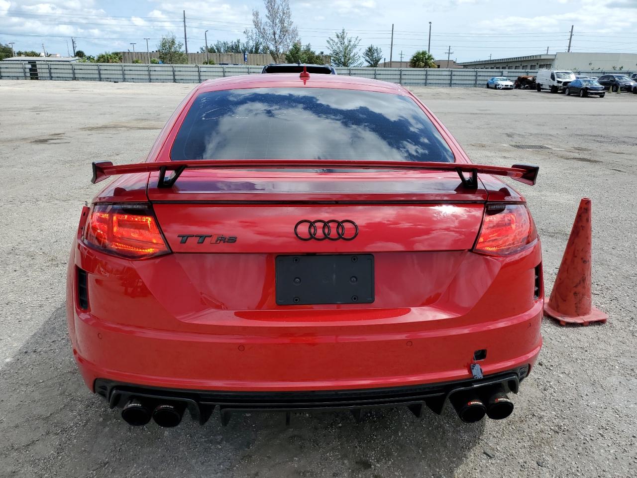 2022 Audi Tt Rs VIN: WUAASAFV8N1900592 Lot: 74976084