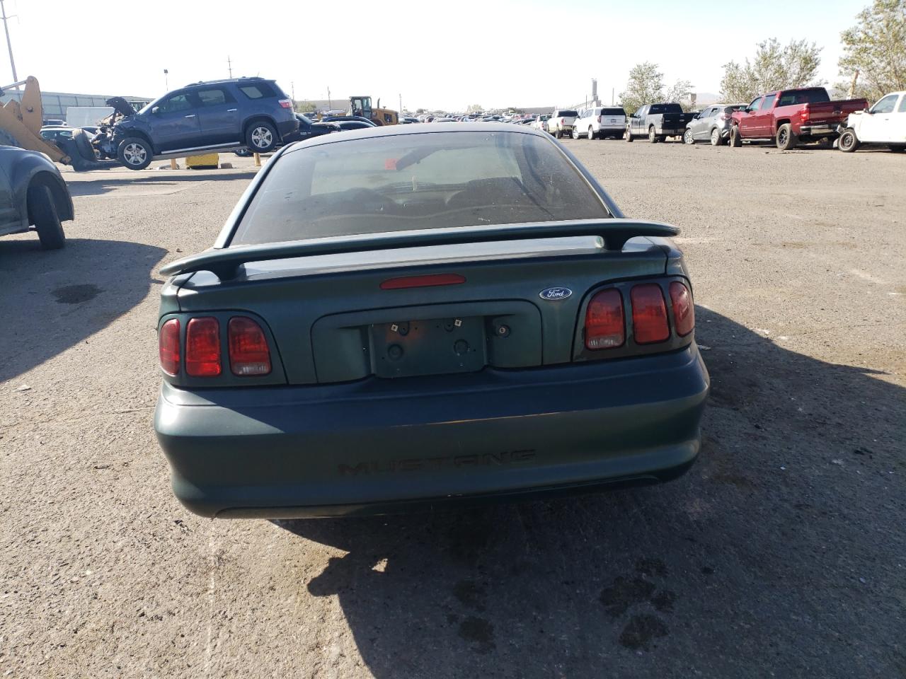 1998 Ford Mustang VIN: 1FAFP4040WF131232 Lot: 76300014