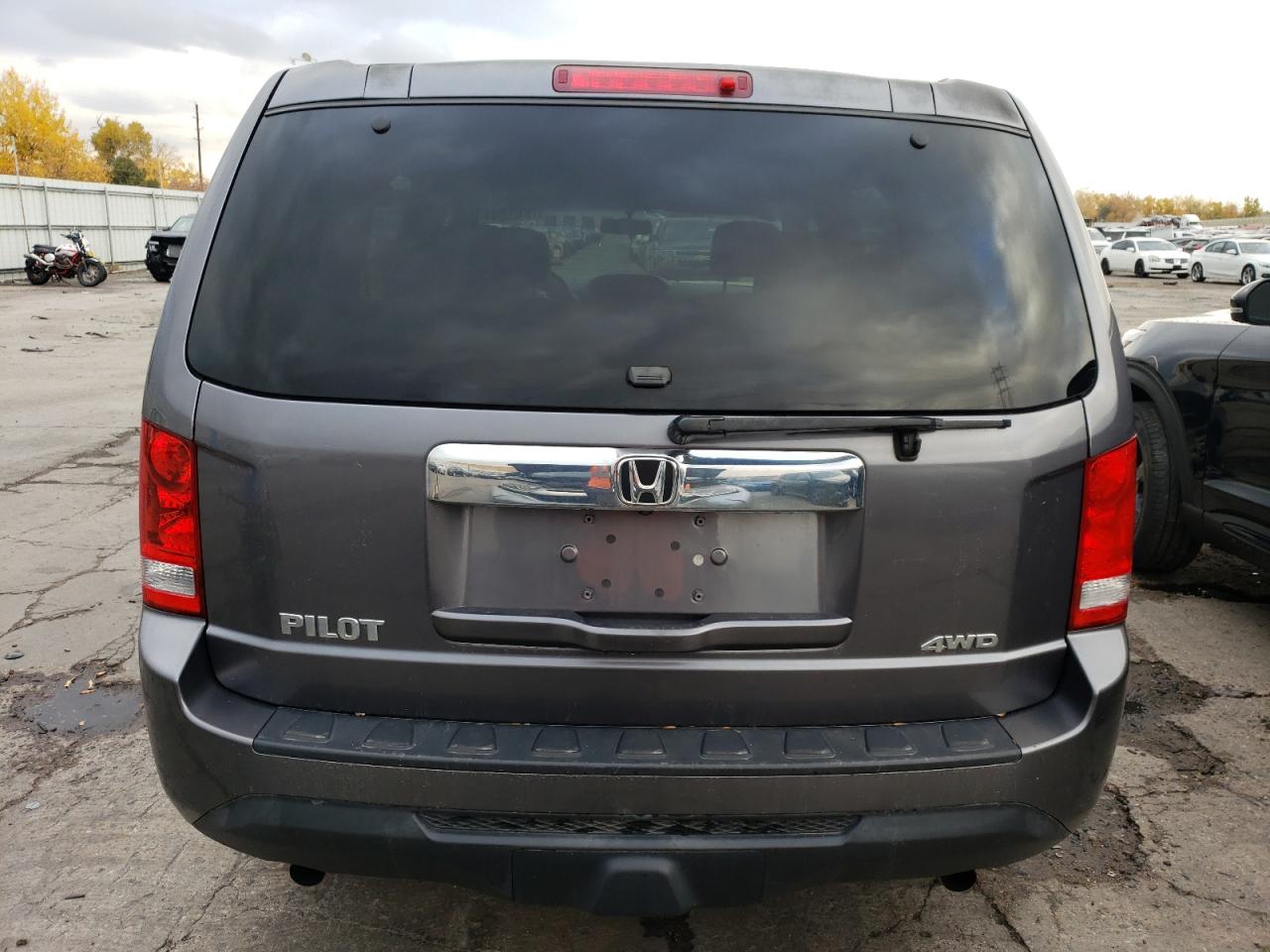 2014 Honda Pilot Lx VIN: 5FNYF4H24EB005645 Lot: 78405544