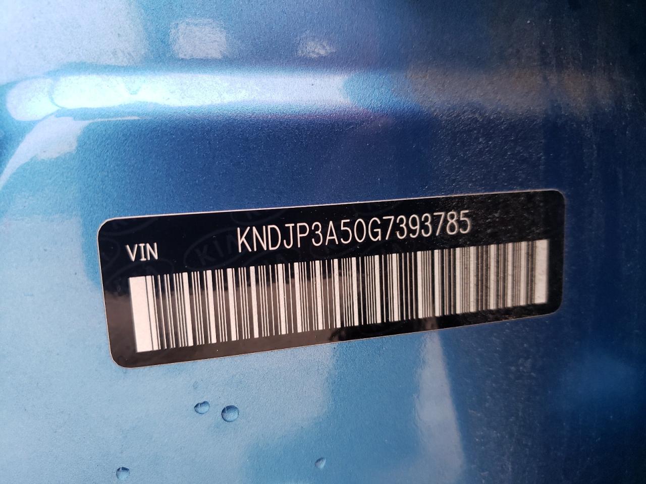 KNDJP3A50G7393785 2016 Kia Soul +