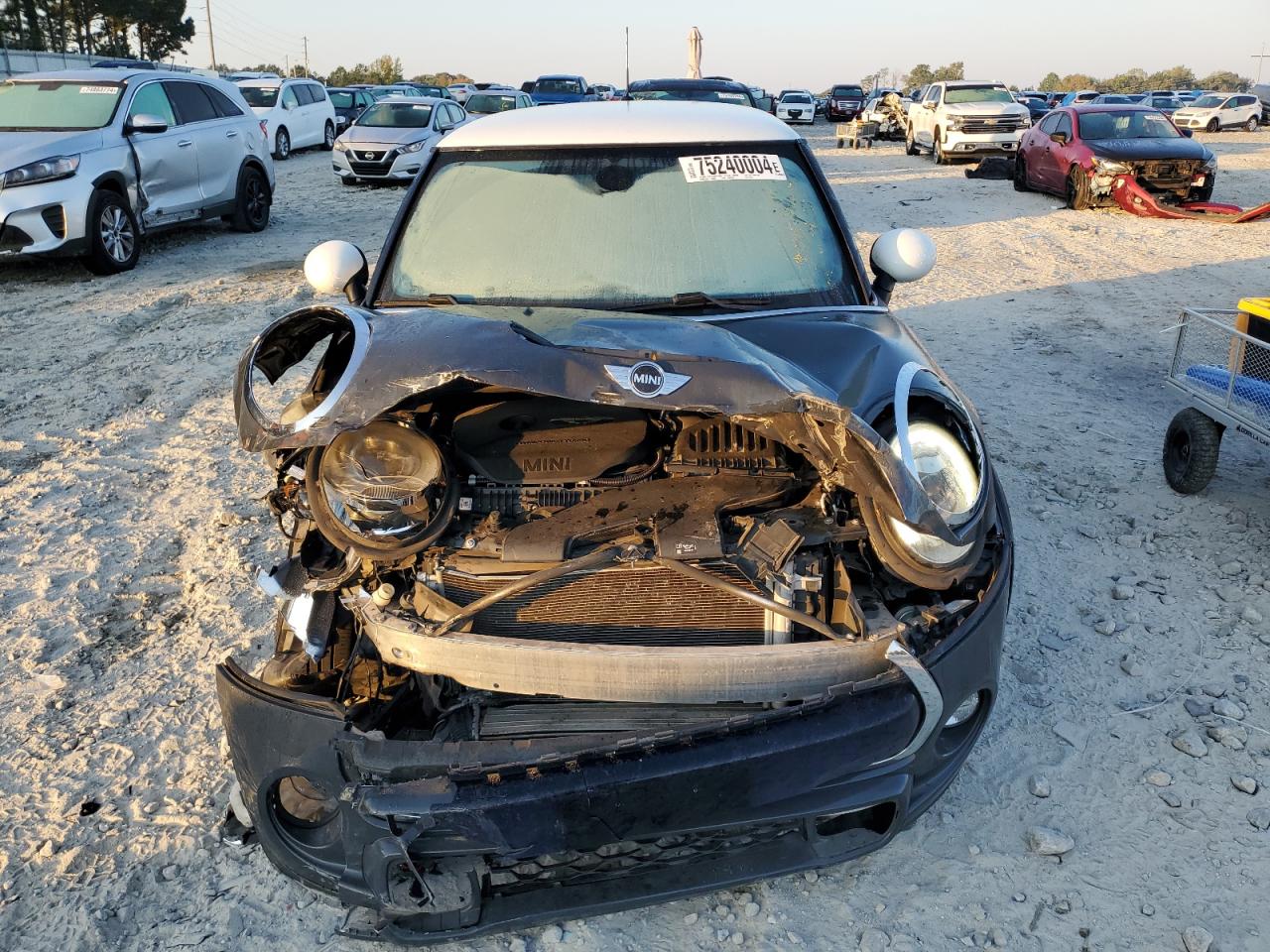 2017 MINI Cooper - Image 5
