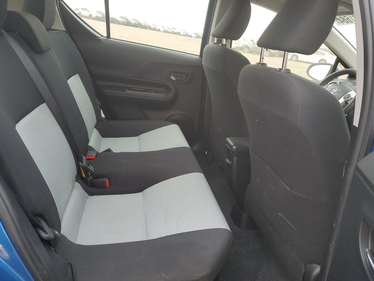 2017 Toyota Prius C VIN: JTDKDTB32H1597096 Lot: 76531664